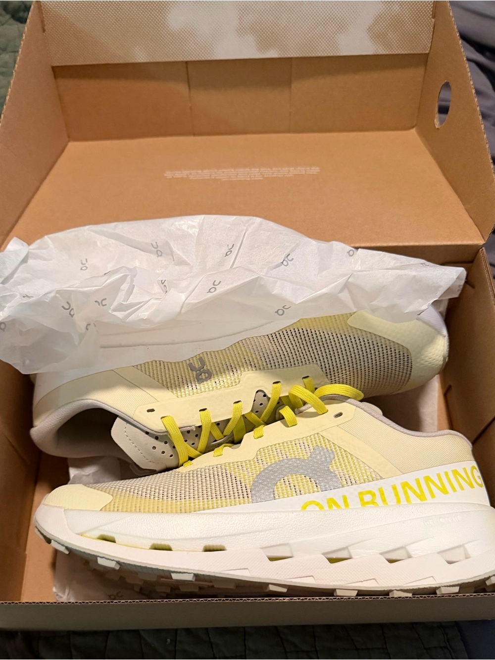 On Cloud CloudUltra 3 . New in box Lyche